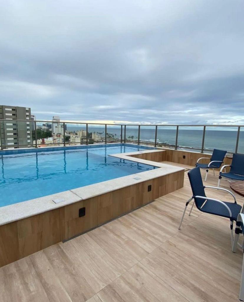 Aconchegante Em Frente A Apartamento